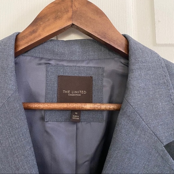 The Limited Collection Gray Button Front Blazer - Picture 2 of 7
